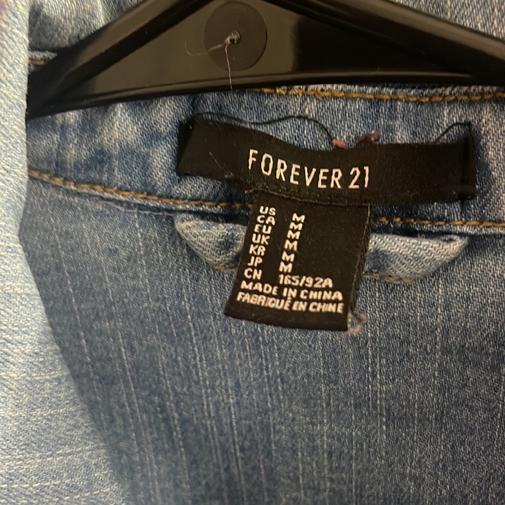 Medium Jean Jacket - one of a kind - medium - Picture 2 of 6